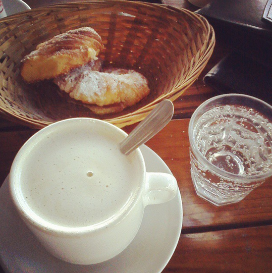 Cafe 