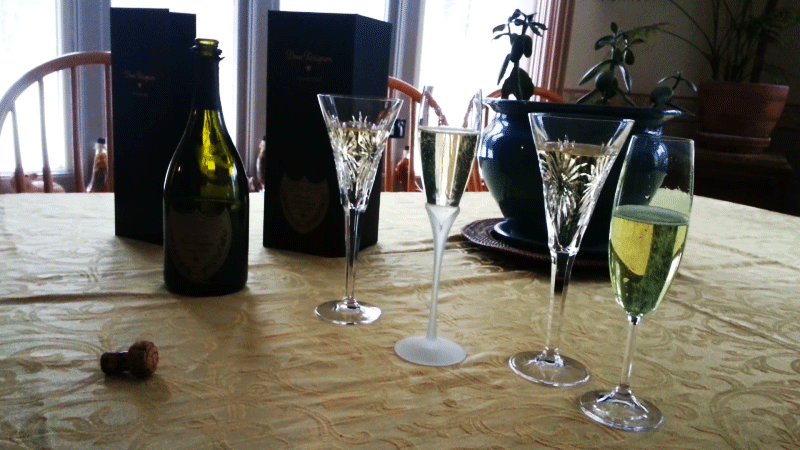 post-39606-Champagne-Cinemagraph-perfect-NSb0.gif